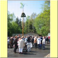 maibaumaufstellen 01052003.html